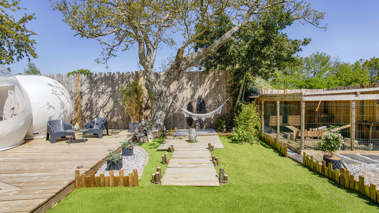 la bulle sur rouvres avec Jacuzzi privatif