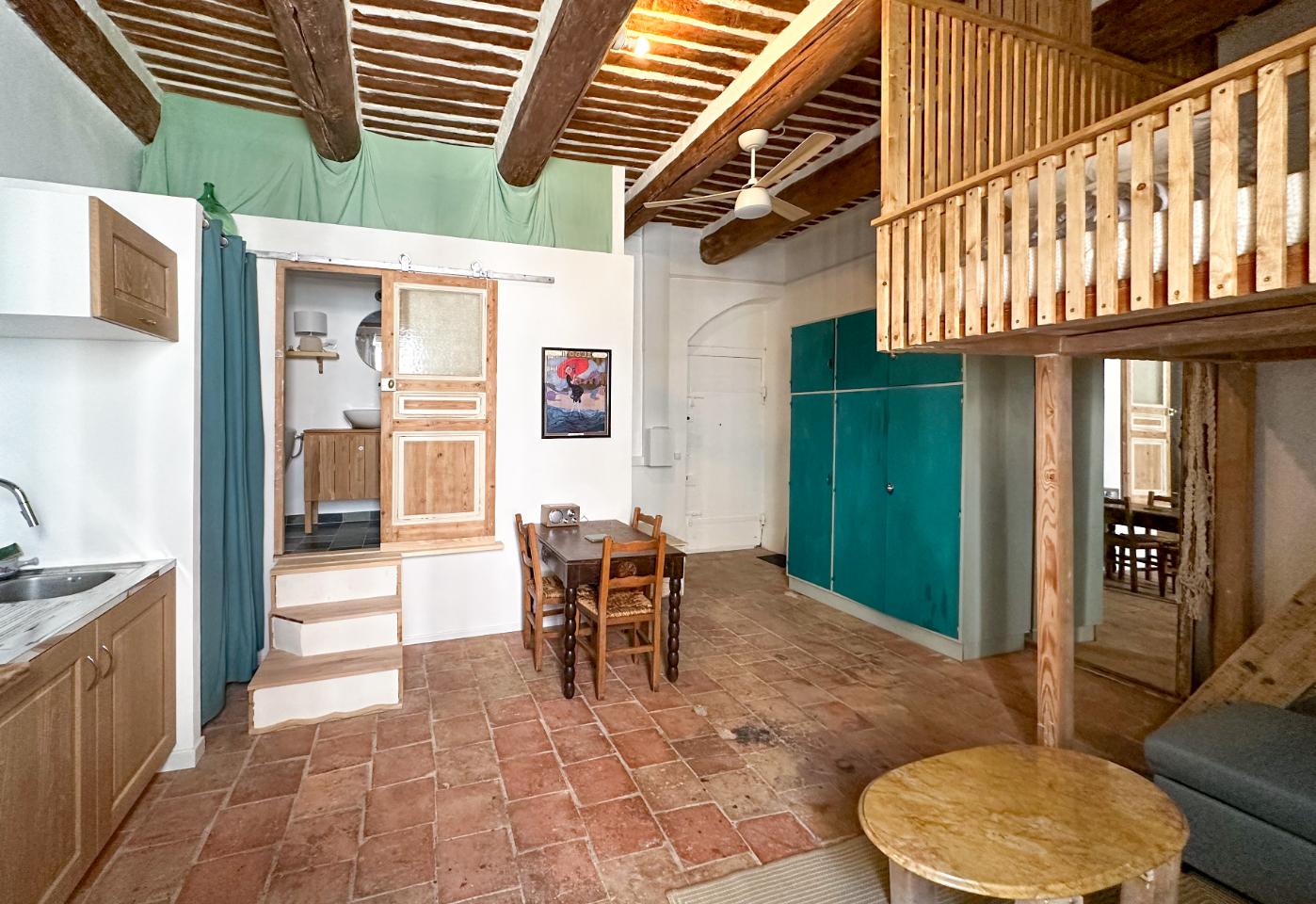 GreenGo La cabane du Vieux Port