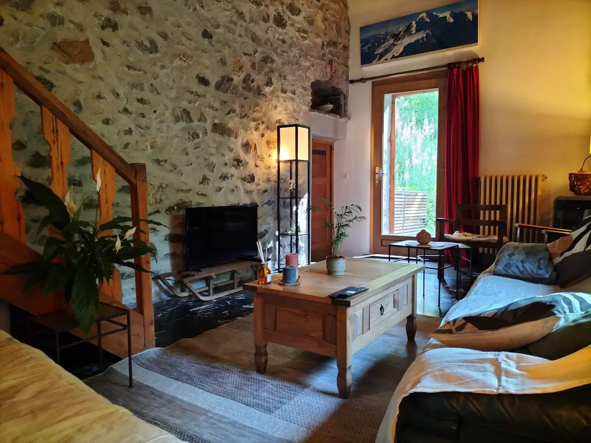  Hautes-Alpes À la campagne