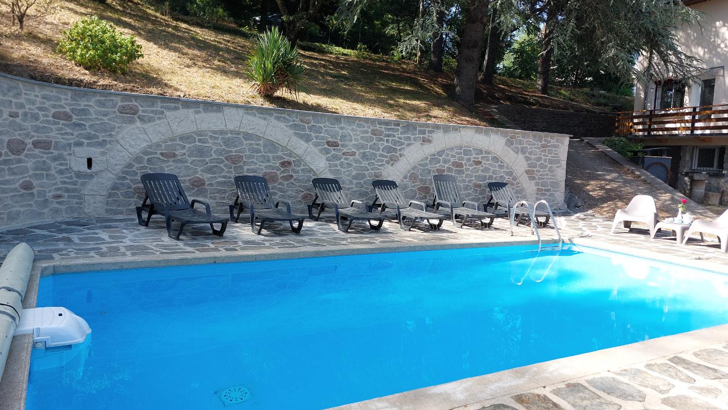Hôte GreenGo: Gîte villa Les Cèdres en Cevennes avec vue panoramique et piscine chauffée - Image 3