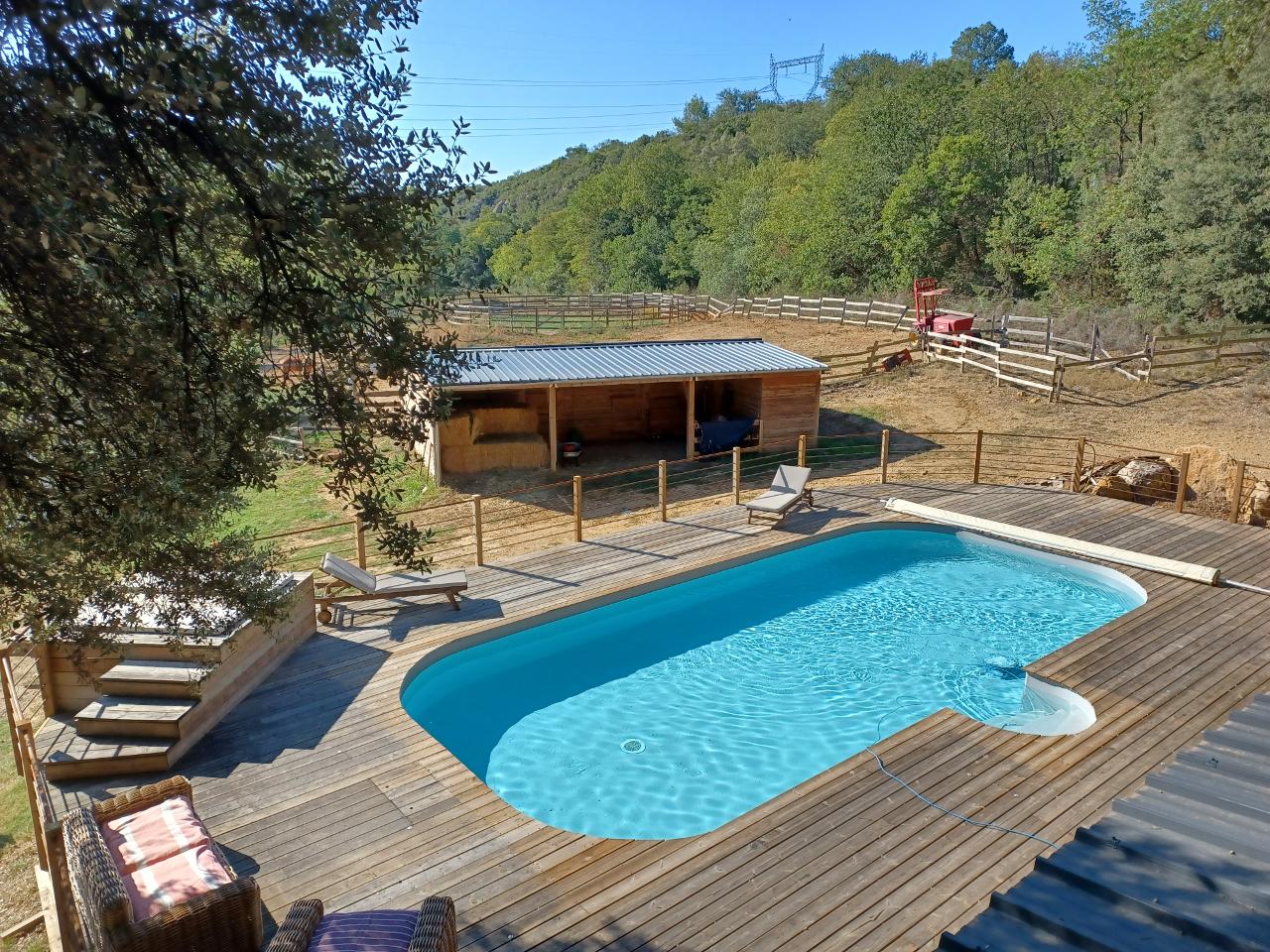 Logement GreenGo: Cabane "Nid douillet" piscine  avec vue sur le potager et la prairie - Image 6