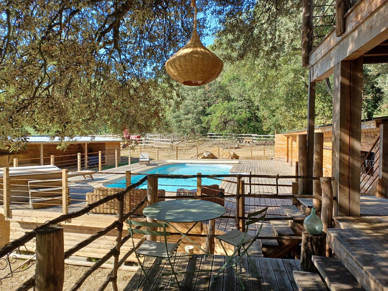 Logement GreenGo: Cabane "Nid douillet" piscine  avec vue sur le potager et la prairie - Image 2