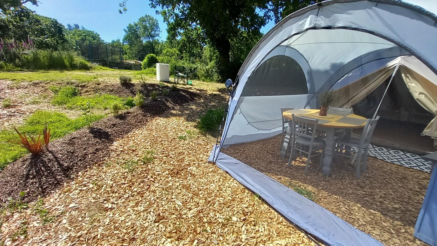 Logement GreenGo: Tente insolite au permatager - Image 4