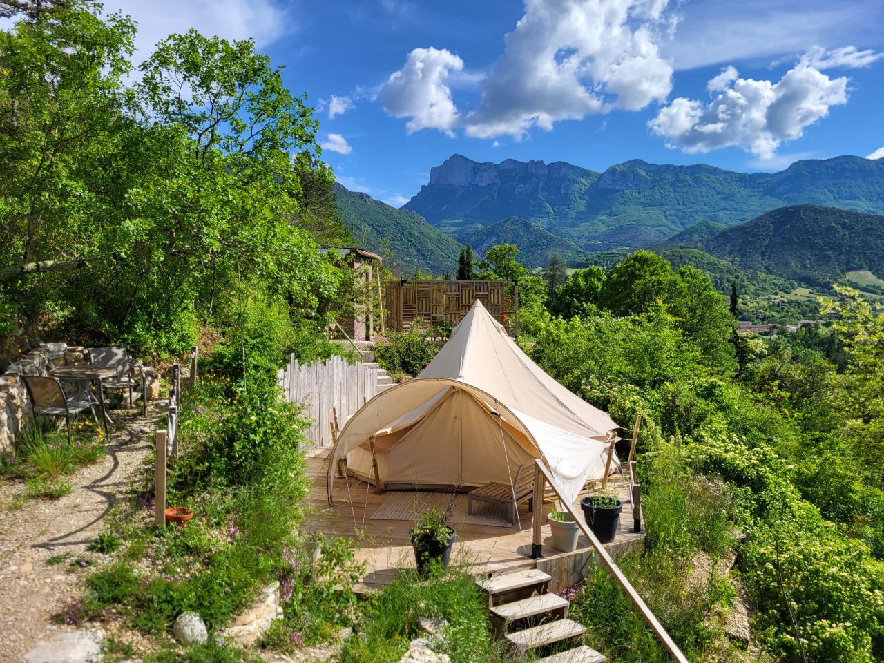 Hôte GreenGo: Domaine Thym et Romarin - Tente Lodge