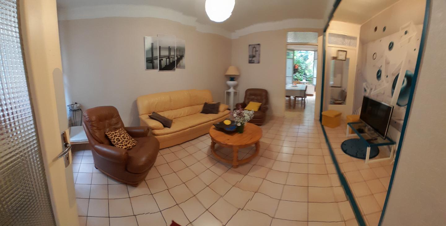 Location Cantal En ville