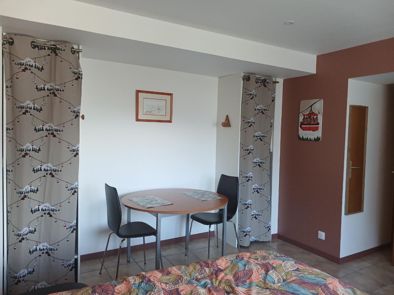  Savoie À la montagne