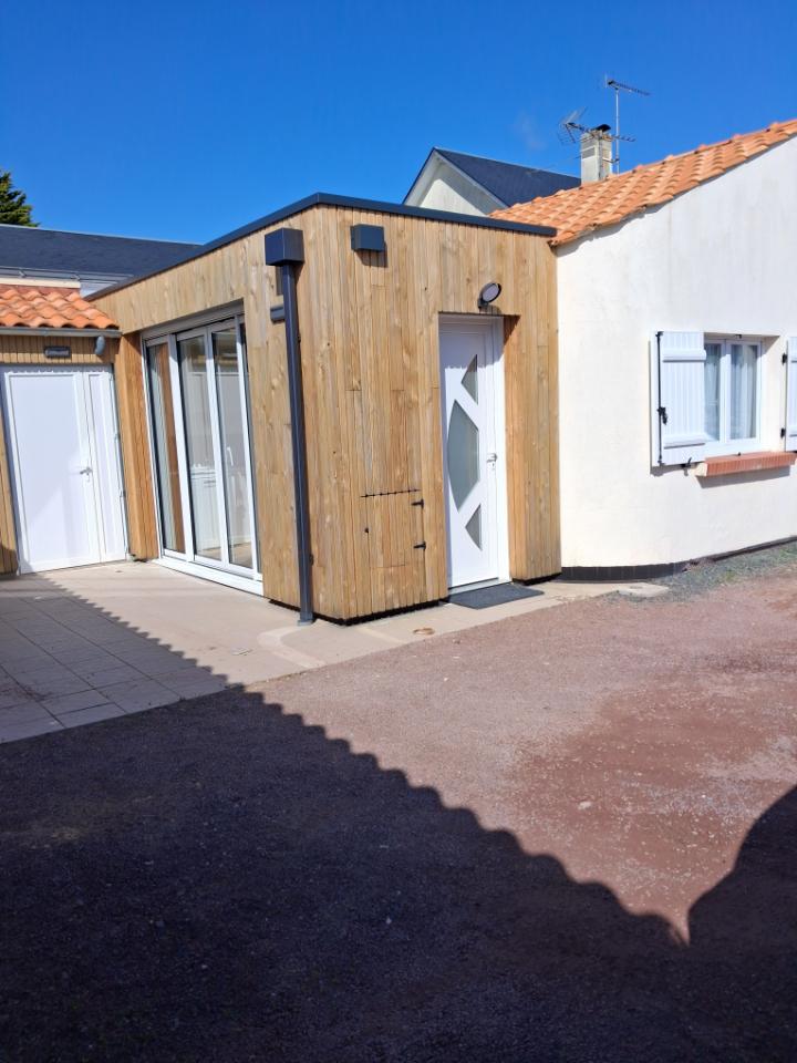 Jolie maison rénovée à 400 mètres de la plage