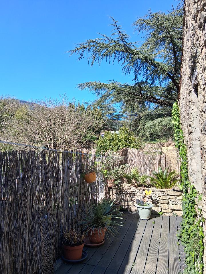 GreenGo Les volets bleus