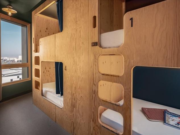 Logement GreenGo: EkloLit dans dortoir collectif - lit 1 pers femme - salle de douche privative