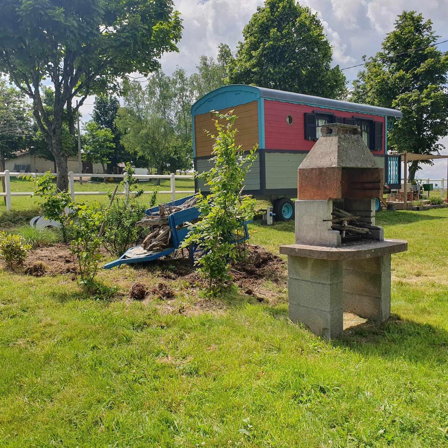 Logement GreenGo: Hébergement insolite au coeur du Pilat (Rouge) - Image 10