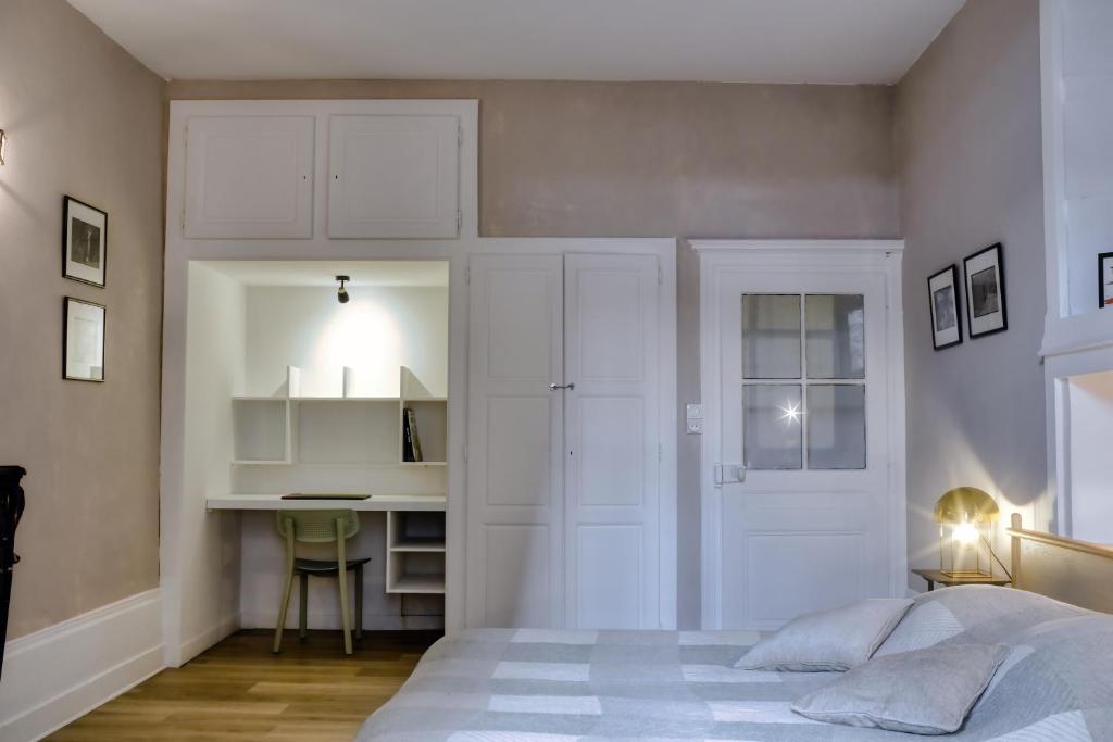 Logement GreenGo: Suite privée dans un élègant hotel particulier du XVIeme siecle - Image 35