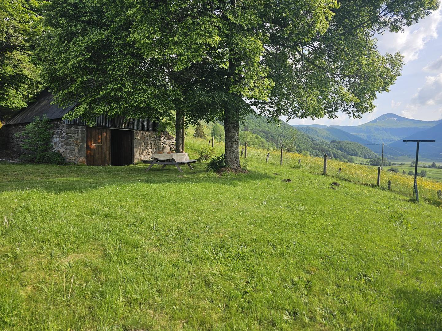 Location Cantal Gîte de groupe