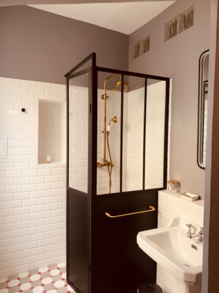 Logement GreenGo: Suite avec salle de bain privée - Image 4