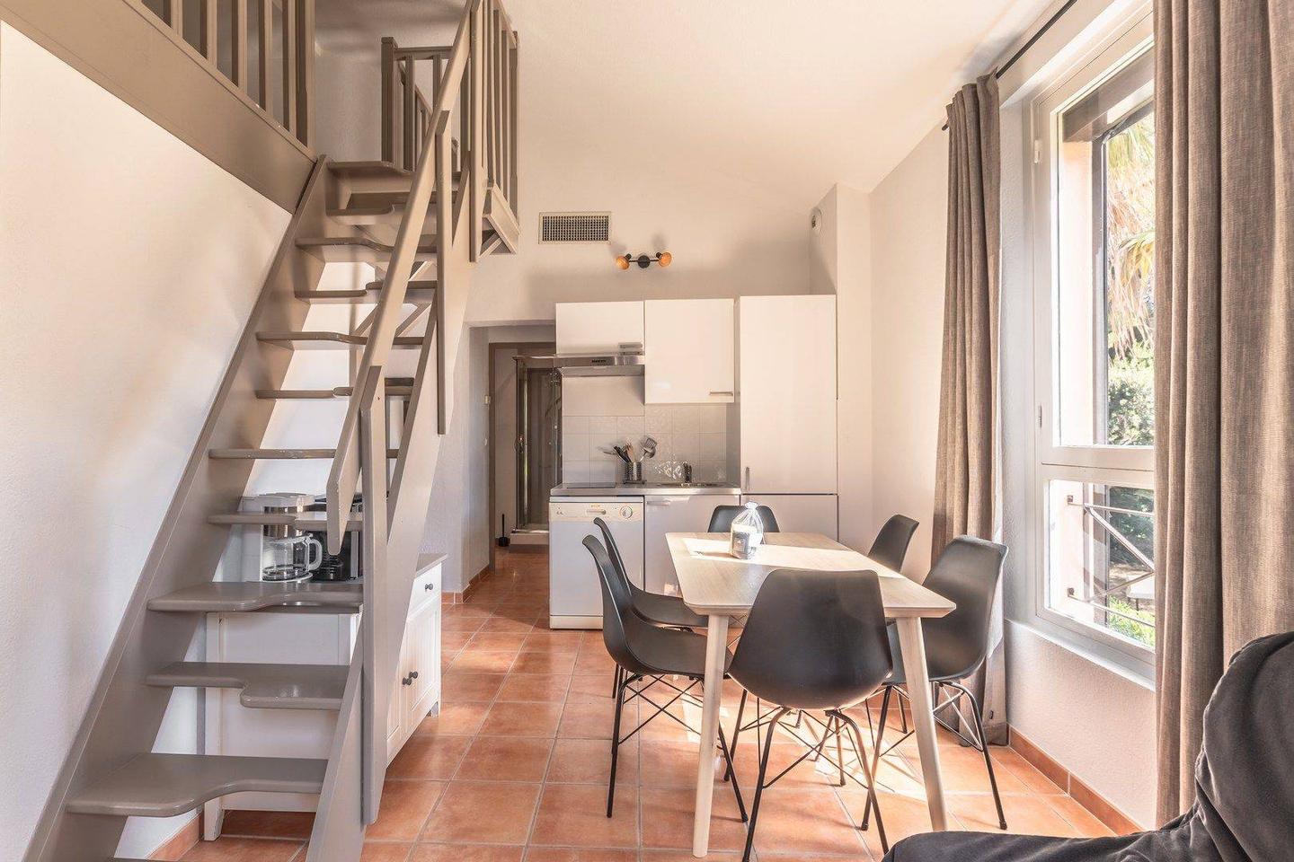 Logement GreenGo: Appartement 3 pièces 31m² + 9 m² de mezzanine – Balcon vue pinède - Image 3