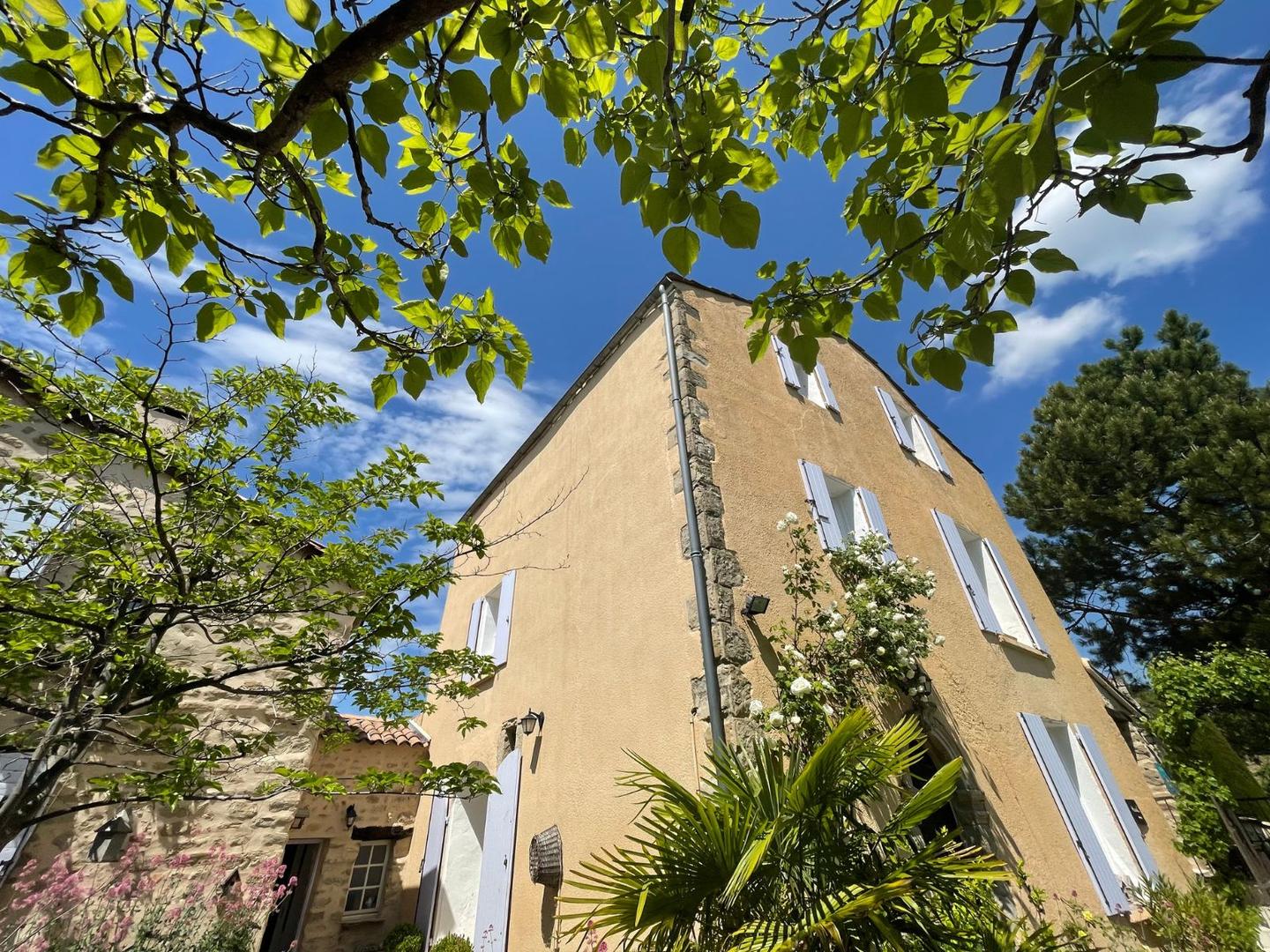 orderedImageAlt_accommodation_default