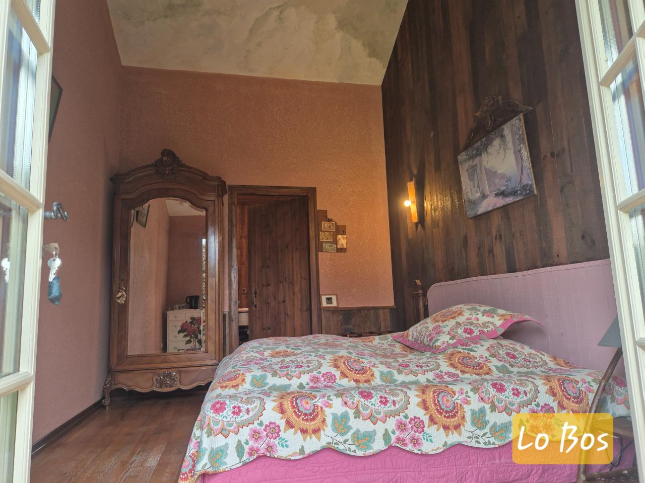 orderedImageAlt_accommodation_default