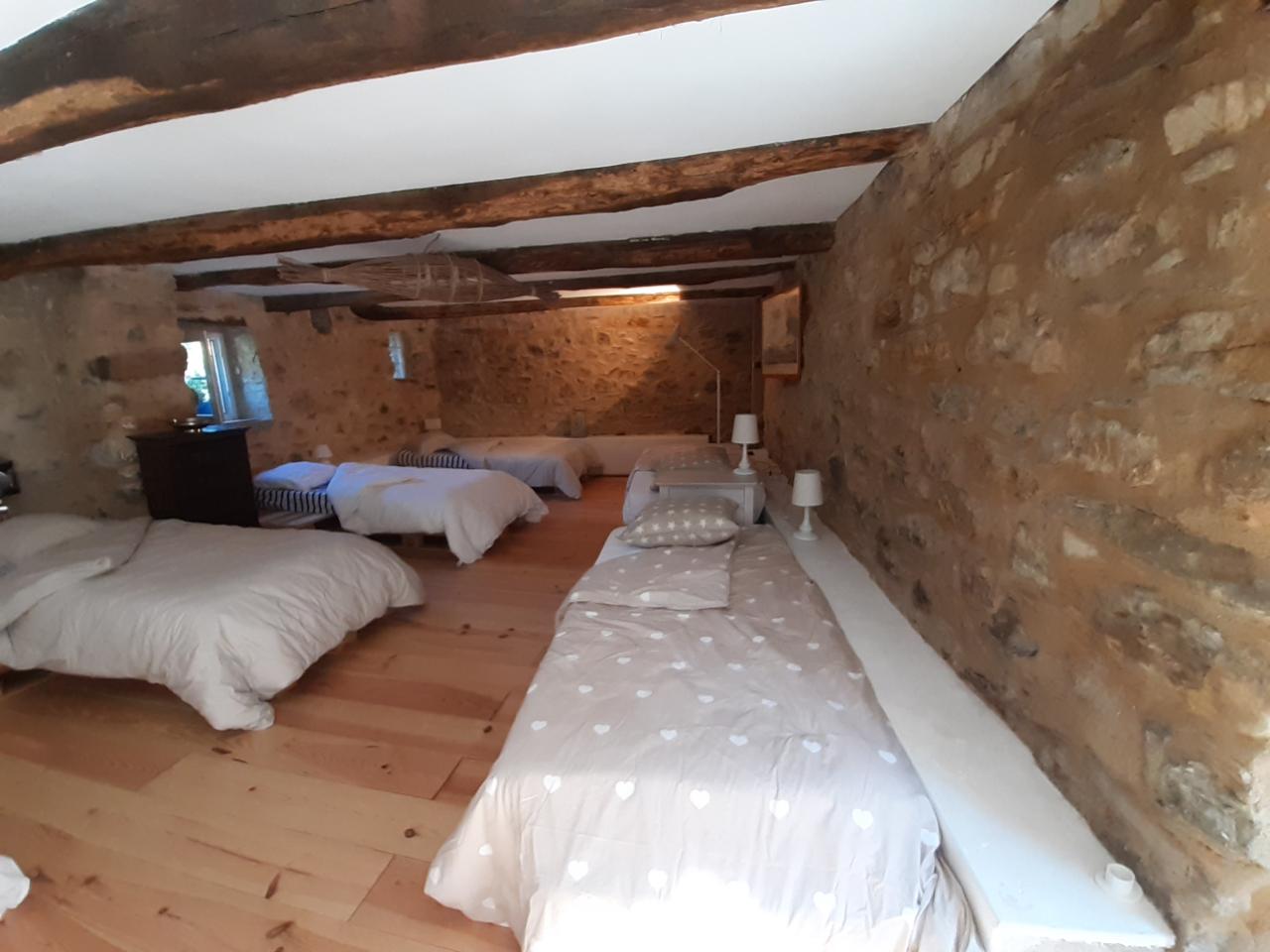 orderedImageAlt_accommodation_default