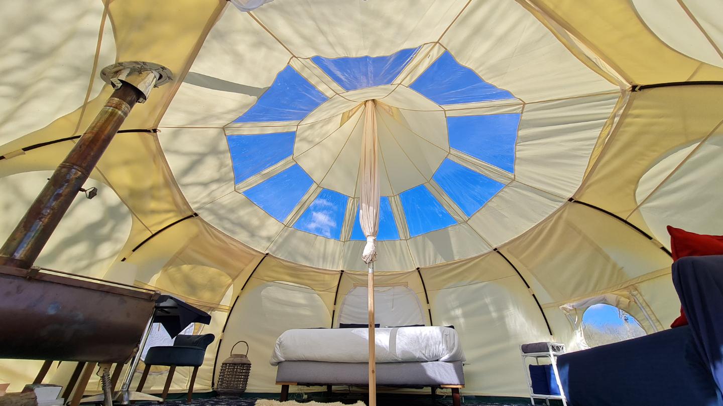 Logement GreenGo: Tente/Dôme Sky Walker avec toit transparent - Image 3