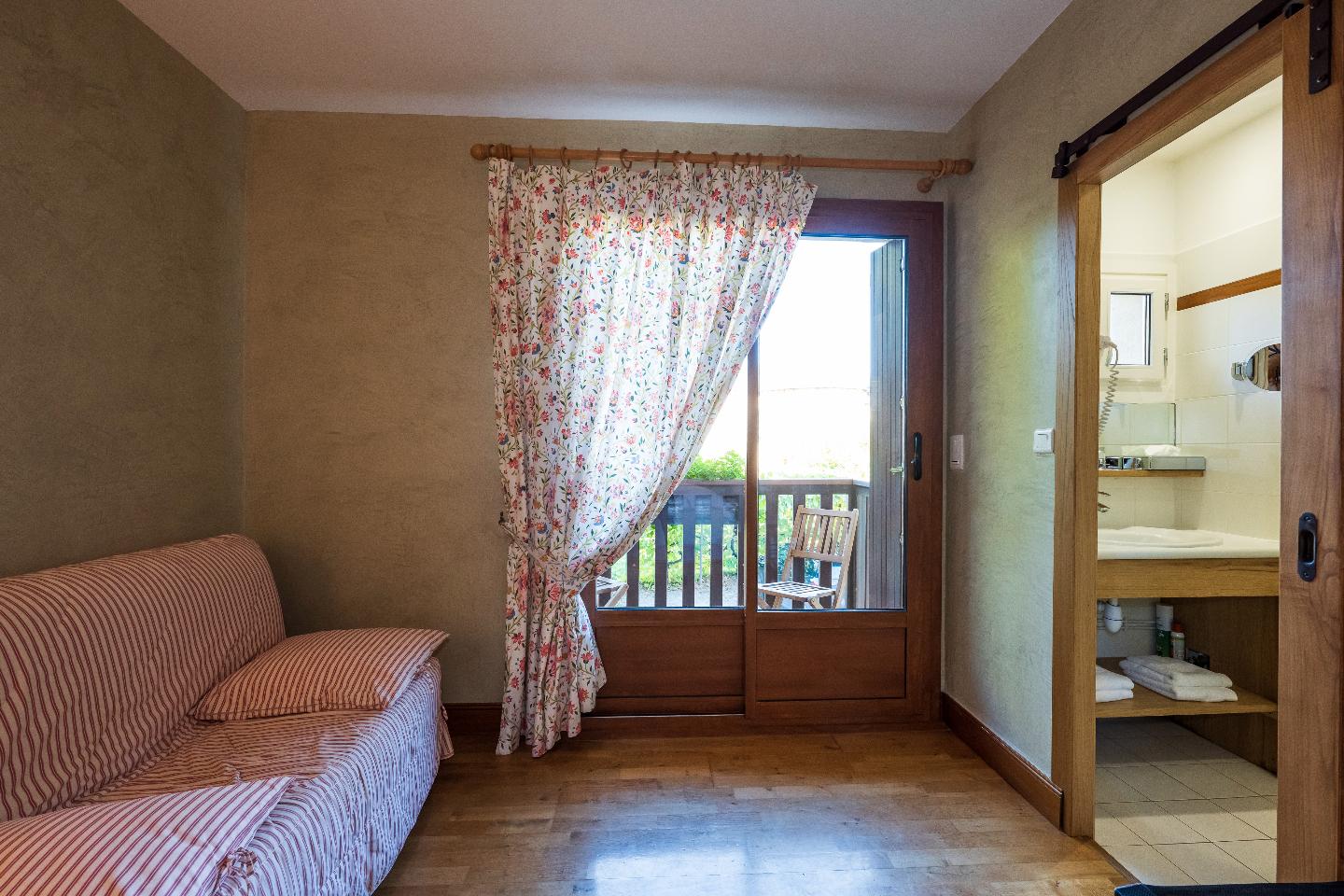 orderedImageAlt_accommodation_default