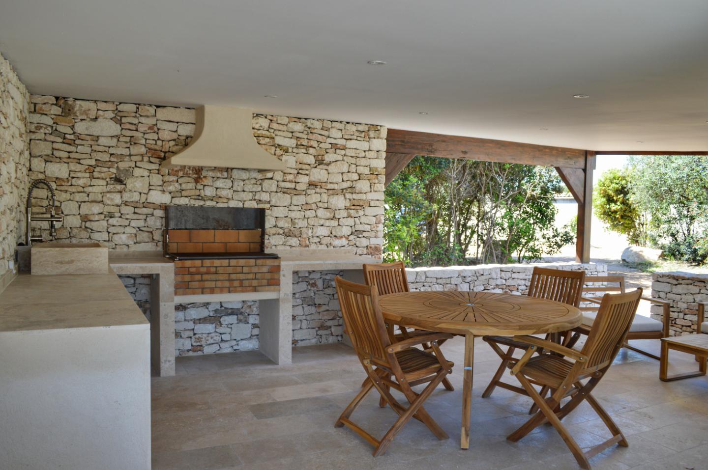  Corse-du-Sud En forêt