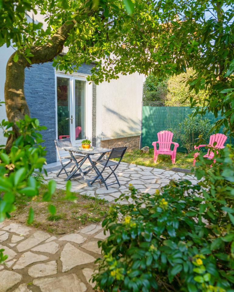 Logement GreenGo: Charmant studio 2* - plage jardin wifi
