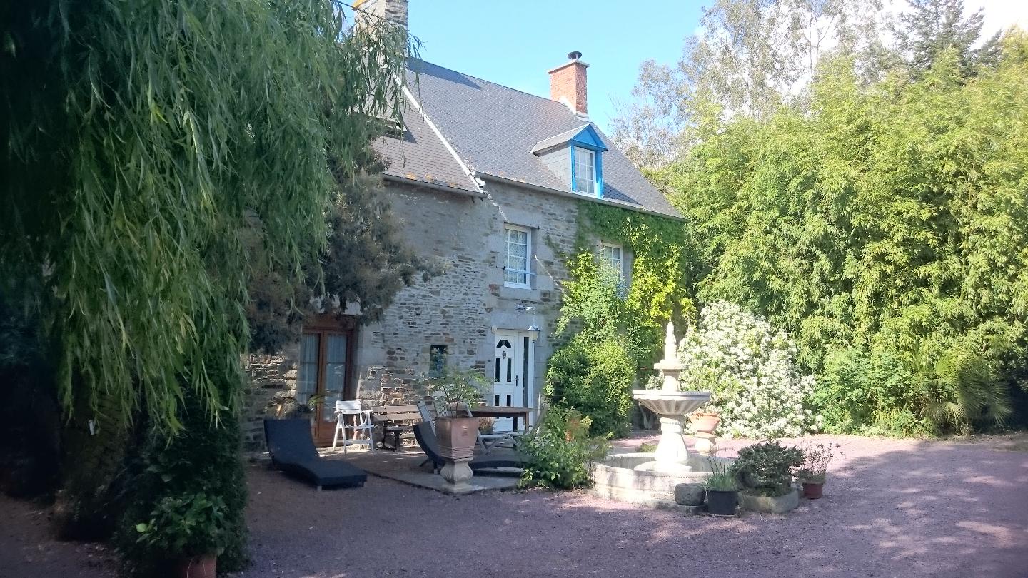 Logement GreenGo: Maison de caractère du XVIIe siècle Le Mont Saint Michel, bienvenue au Domaine de la Chauvinière