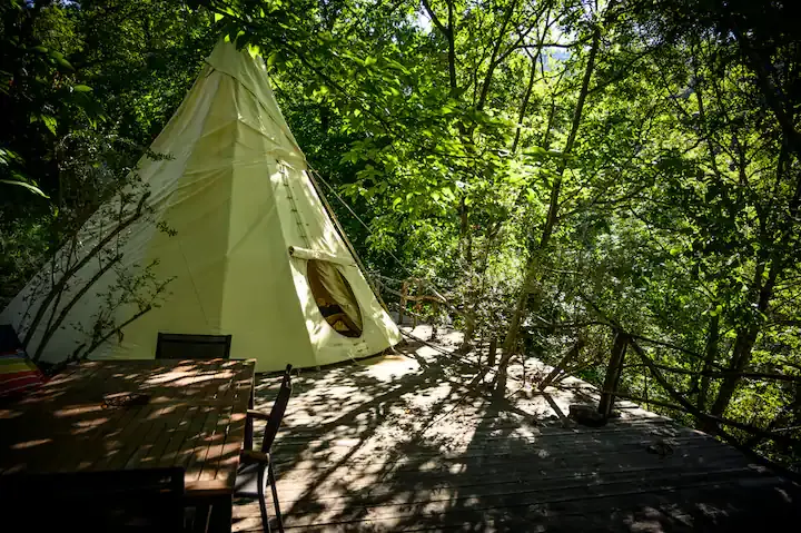 GreenGo Logement insolite Auvergne-Rhône-Alpes Évasion