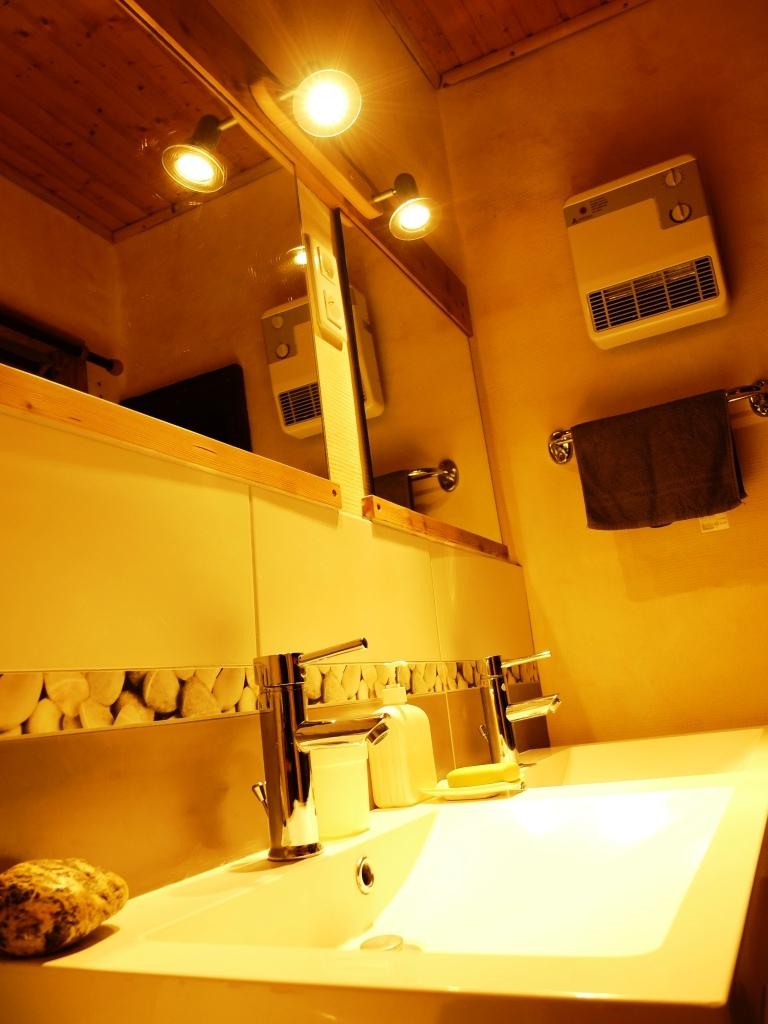 Logement GreenGo: Grand Gîte montagnard 9-11 pl., avec grand sauna tonneau chauffé au feu de bois, Gap, Hautes-Alpes - Image 20