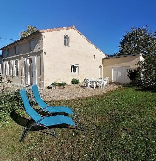 Logement dans maison en pierre