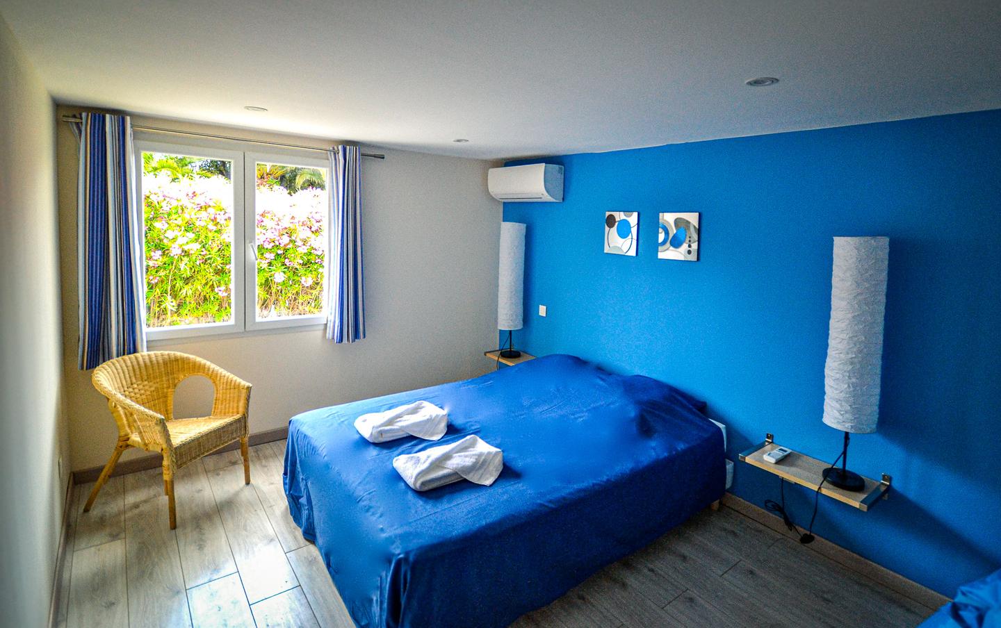 Logement GreenGo: La Cigalière Gîte Bleu Azur - Image 2