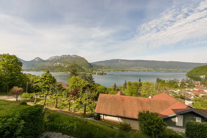 Hôte GreenGo: Talloires- Le Grand Hermitage, piscine et vue lac - Image 12
