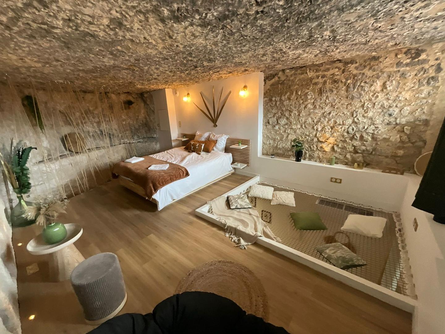 Logement GreenGo: Le Troglodyte, cocon romantique à 5min du centre