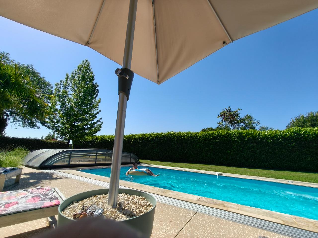 Gîte du vieux chêne avec piscine et parc animalier proche puy du fou et forêt de Mervent