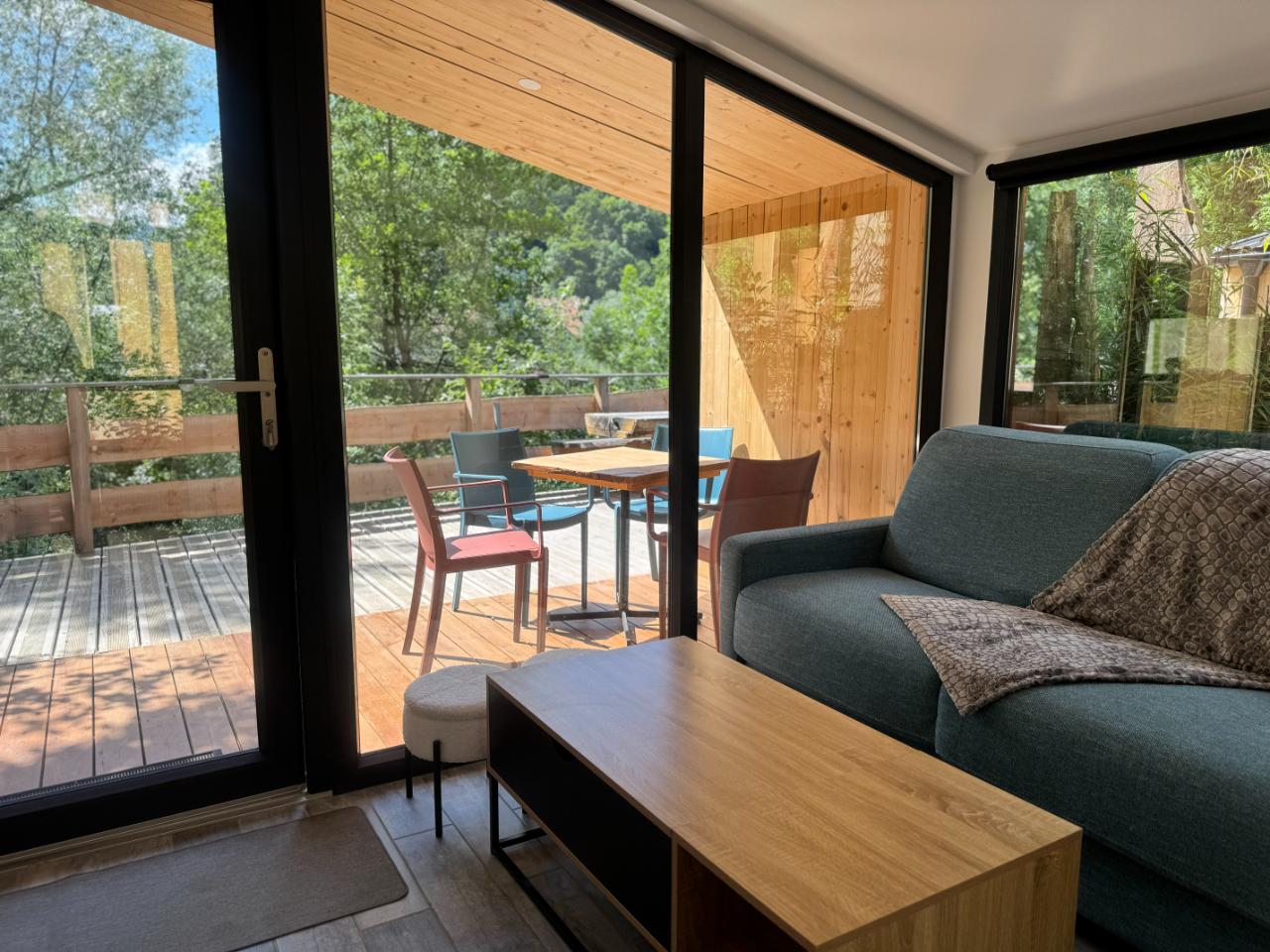 Logement GreenGo: Le Binôme, 2 Tiny Houses reliées par une grande terrasse avec bain nordique - Image 22