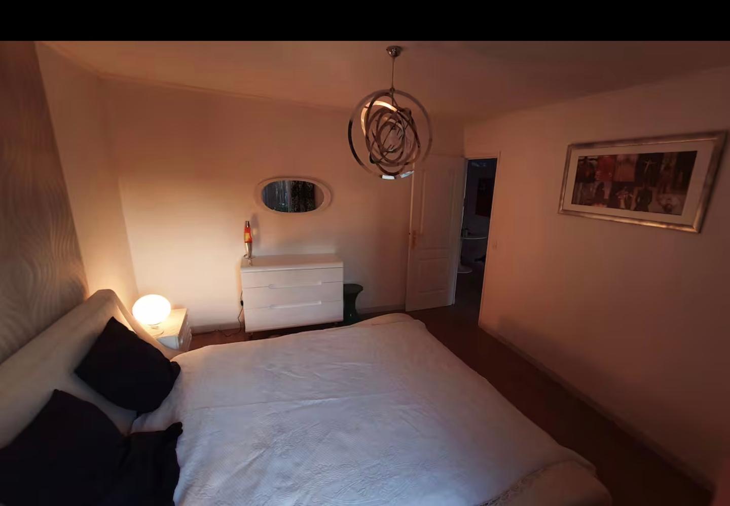 Logement insolite Pyrénées-Orientales À la campagne