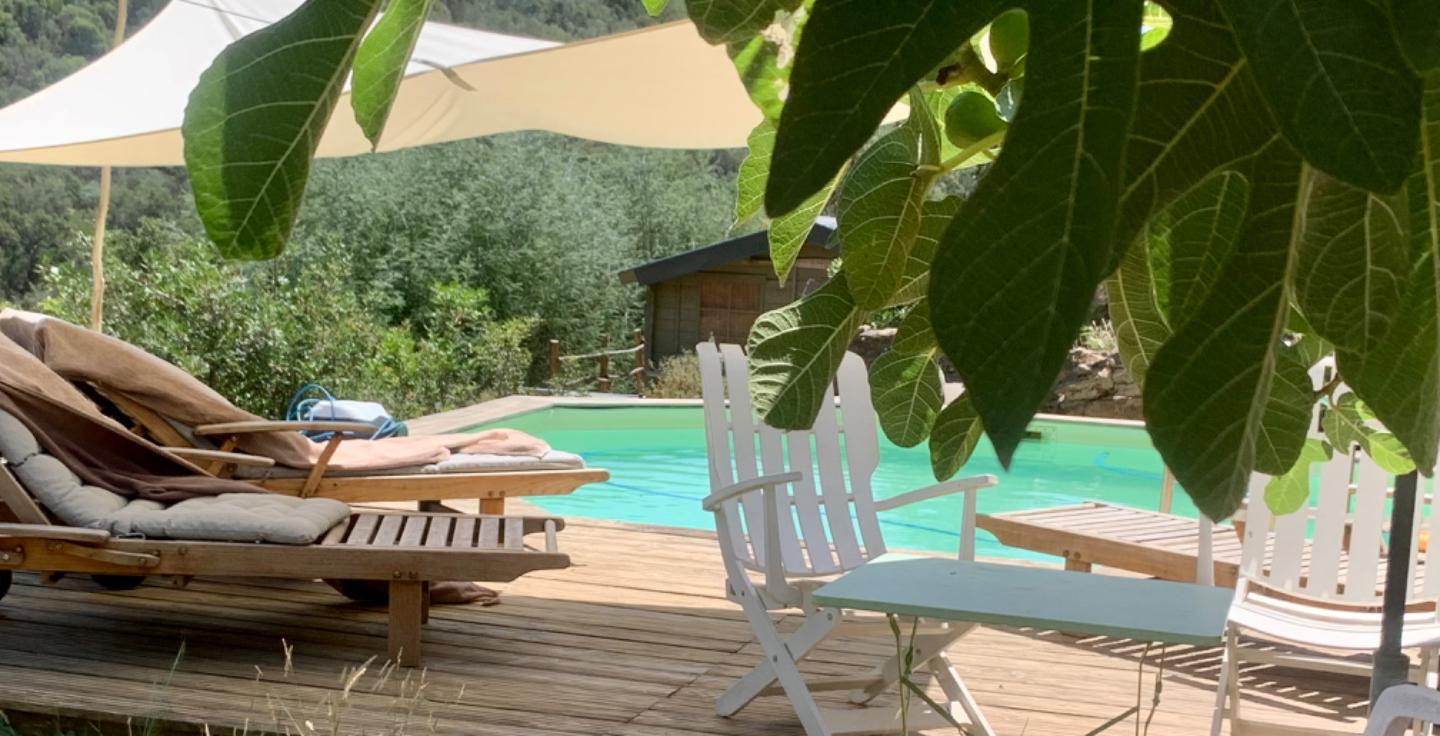 GreenGo Provence confidentielle, bergerie en pierre dans une nature sauvage, Ambalao.