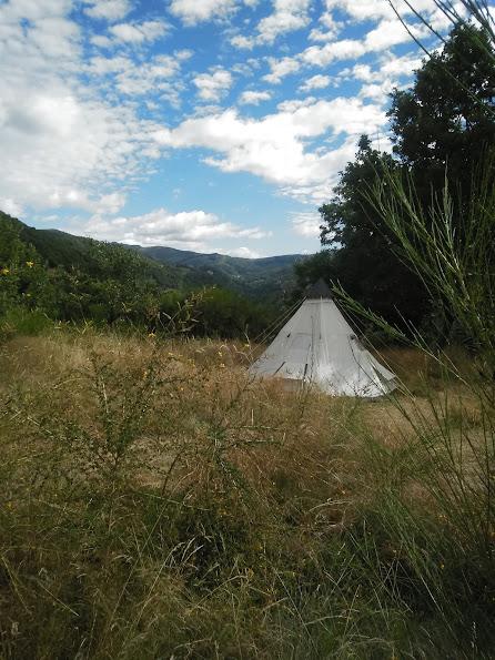 Logement GreenGo: Emplacement de camping en pleine nature d'un écolieu en montagne du Sud Ardèche - Image 3
