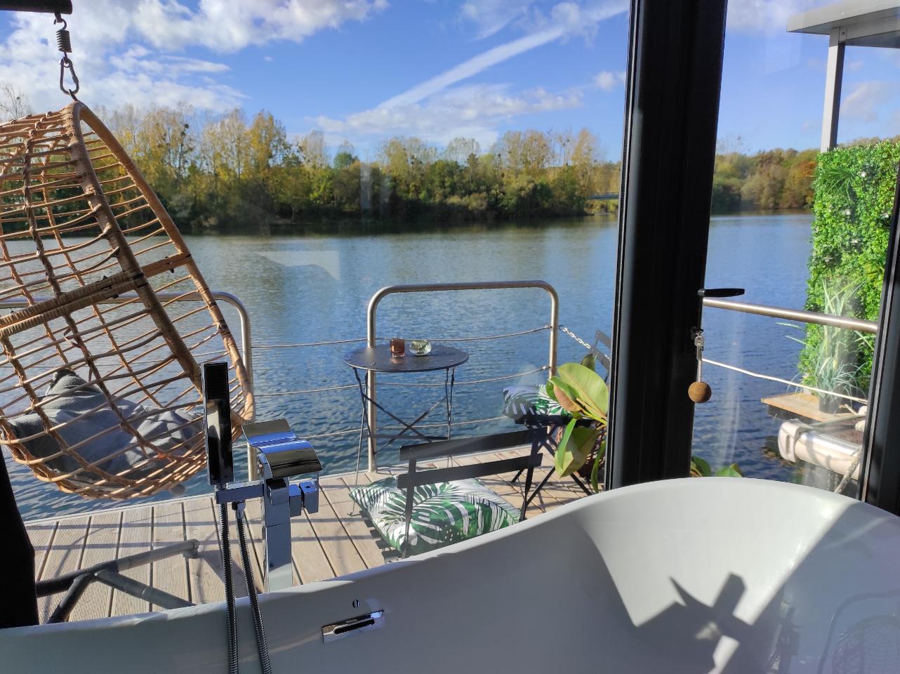 Logement GreenGo: L'Evasion - Suite sur l'eau avec bain à remous vue sur l'eau (40' Paris) - Image 8