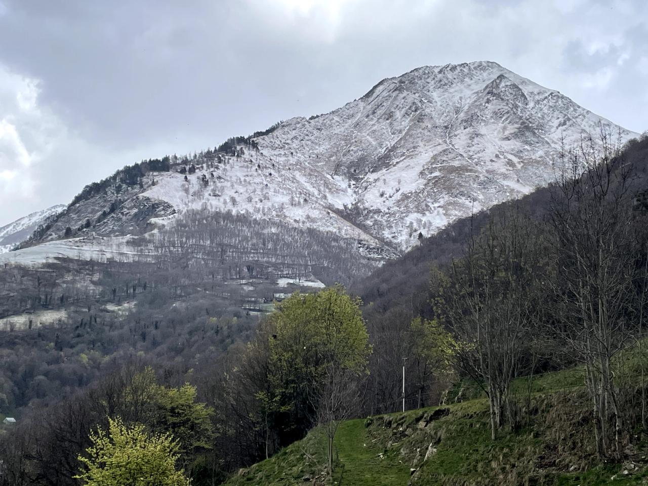  Hautes-Pyrénées À la montagne