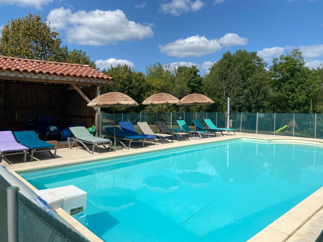 Cottage de la Mothe, gîte Dordogne avec piscine jacuzzi aux environs de Sarlat