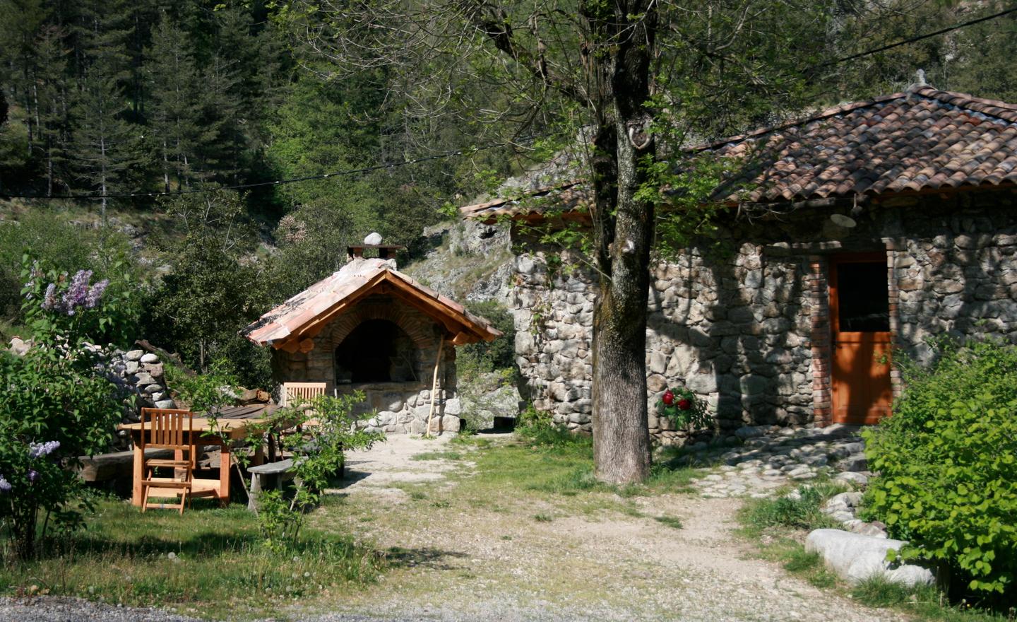 GreenGo Gîte Auvergne-Rhône-Alpes Gîte de groupe