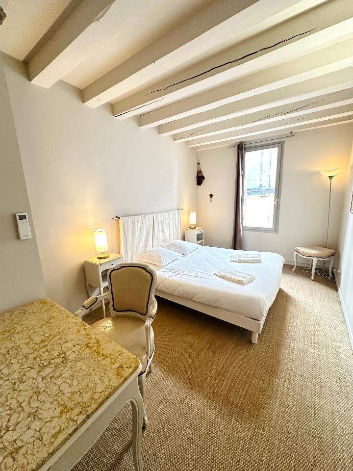  Bouches-du-Rhône Romantique