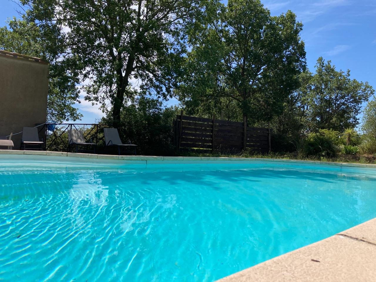 Logement GreenGo: Cabane dans les arbres des baies sauvages avec jacuzzi privatif - Image 3