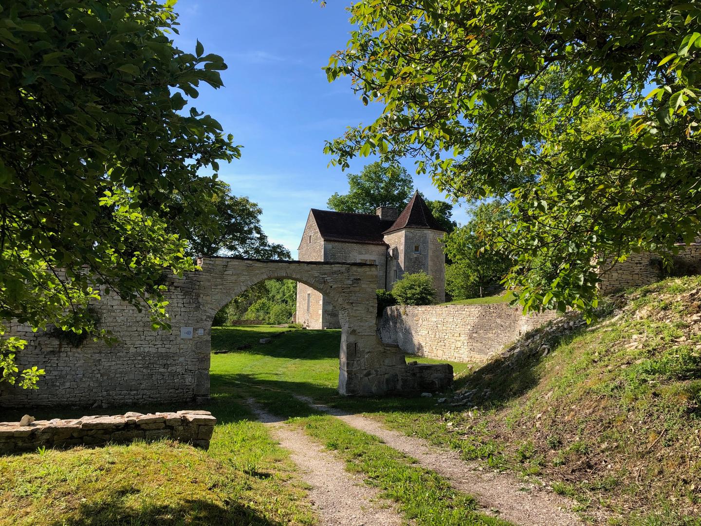 GreenGo Location Bourgogne-Franche-Comté Évasion