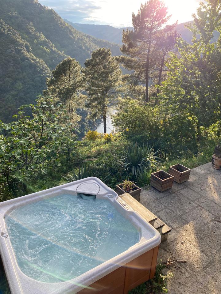 Hôte GreenGo: La Roulot’Thines : Roulotte en pleine nature dans le sud de l Ardèche, avec piscine .Spa en option . - Image 22