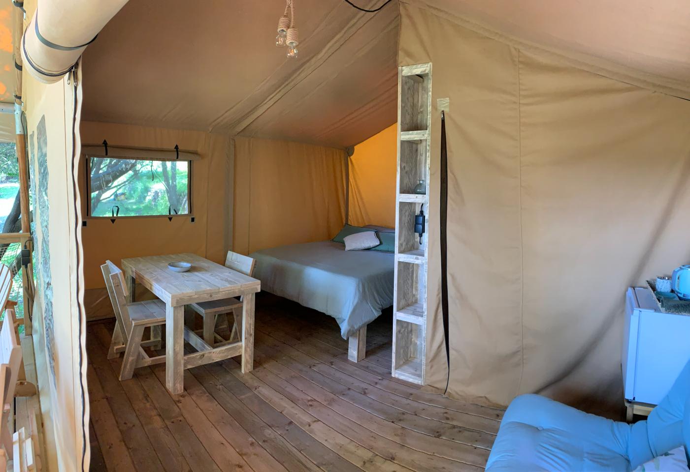 Logement GreenGo: La tente lodge sous les bois - Image 3