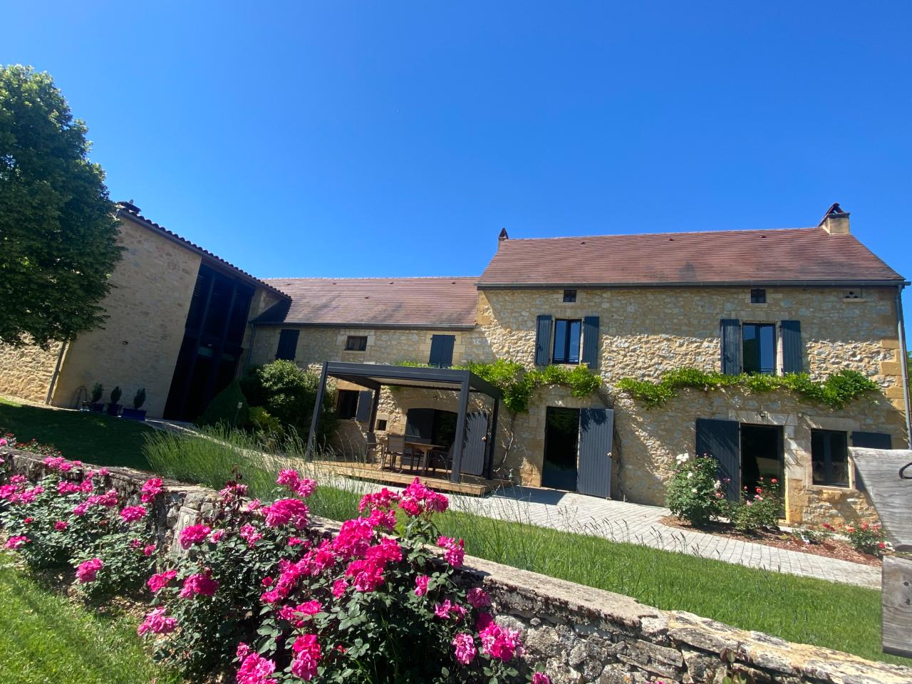 GreenGo Cottage de la Mothe, gîte Dordogne 4* avec piscine & jacuzzi aux environs de Sarlat