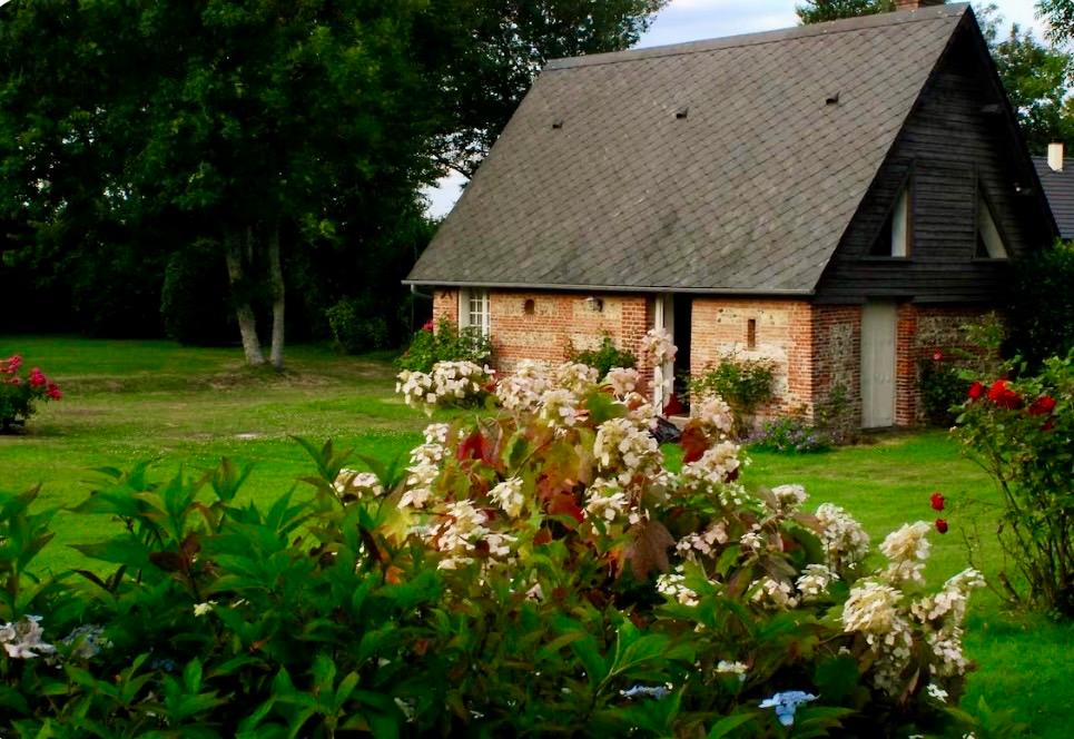 Logement GreenGo: Petite maison et grand jardin !