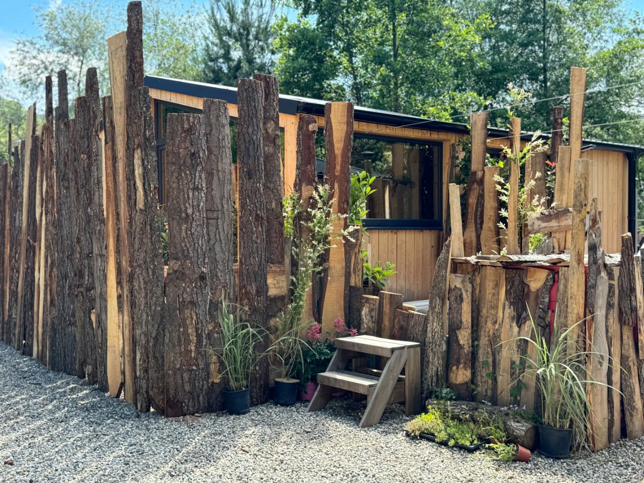 Logement GreenGo: Le Binôme, 2 Tiny Houses reliées par une grande terrasse avec bain nordique - Image 11