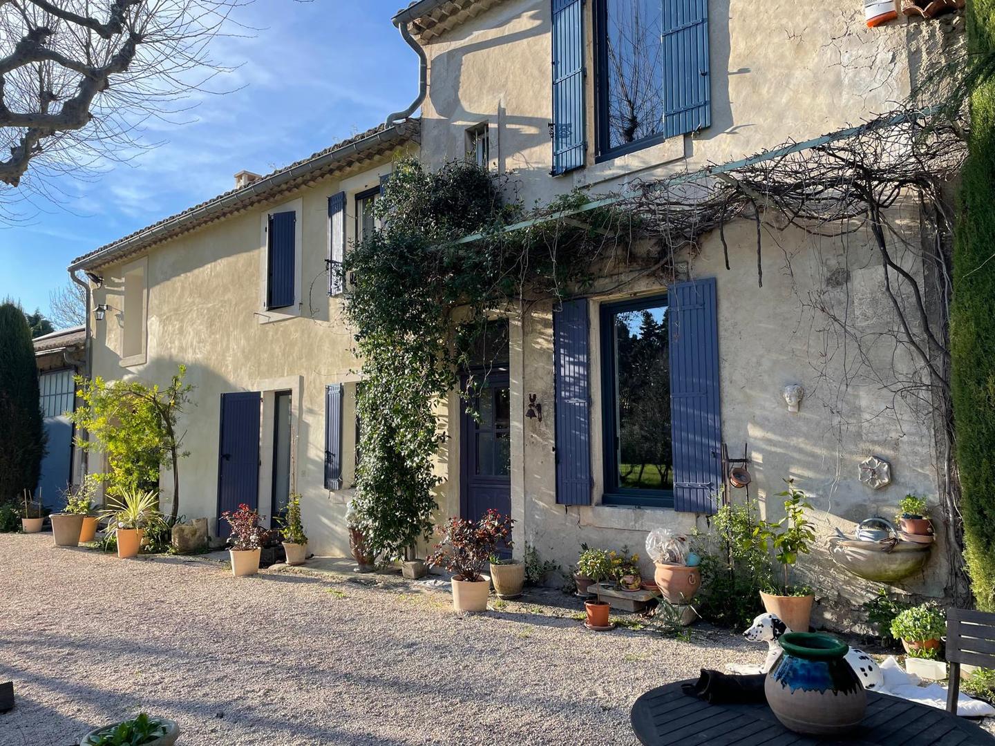 GreenGo La Vieille Ecurie : un havre de paix au cœur d'un mas provençal